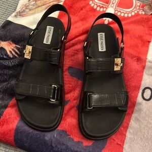 Steven Madden Sandals size 11 never used!